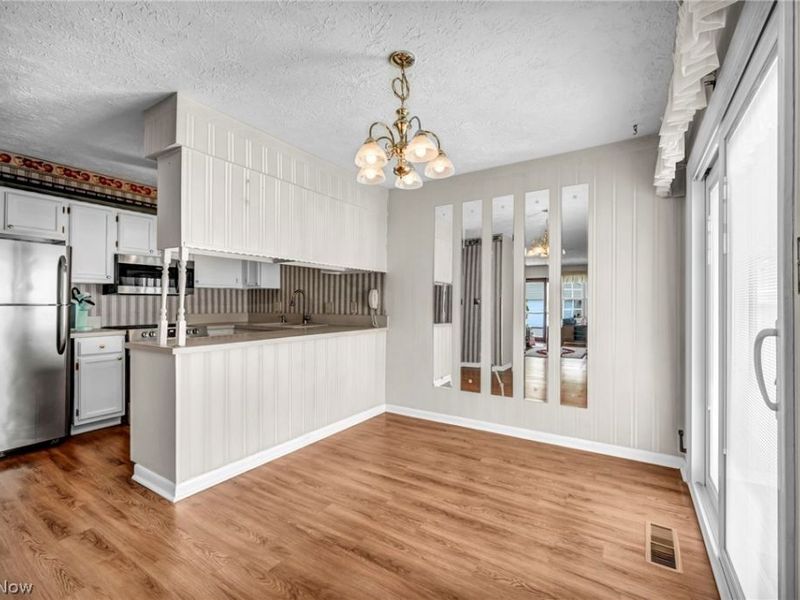 2499 Barth Drive , Uniontown, OH 44685 Photo 7