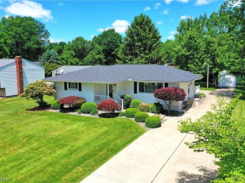 1934 Chester Avenue SW, Warren, OH 44481 Photo 1