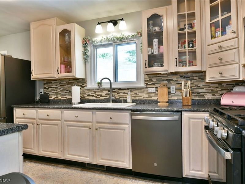1934 Chester Avenue SW, Warren, OH 44481 Photo 20