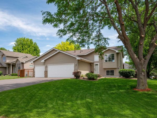 4458 Mayelin Avenue NE, Saint Michael, MN 55376