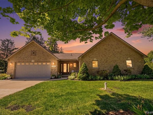 7477 Ore Knob Drive , Tyrone Twp, MI 48430