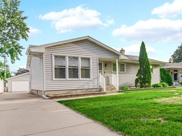 250 Sycamore Lane, Munster, IN 46321