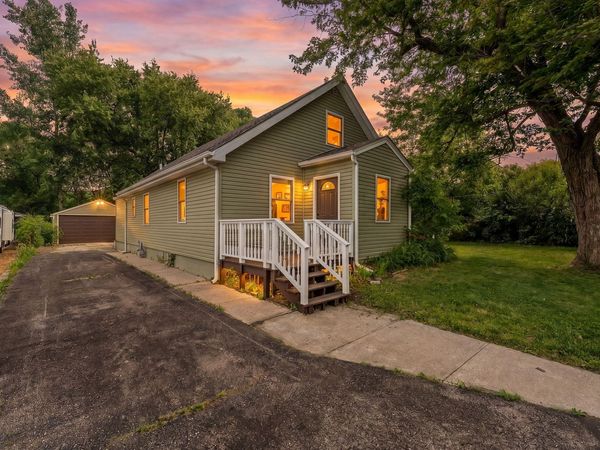 2701 Martha Street, Highland, IN 46322