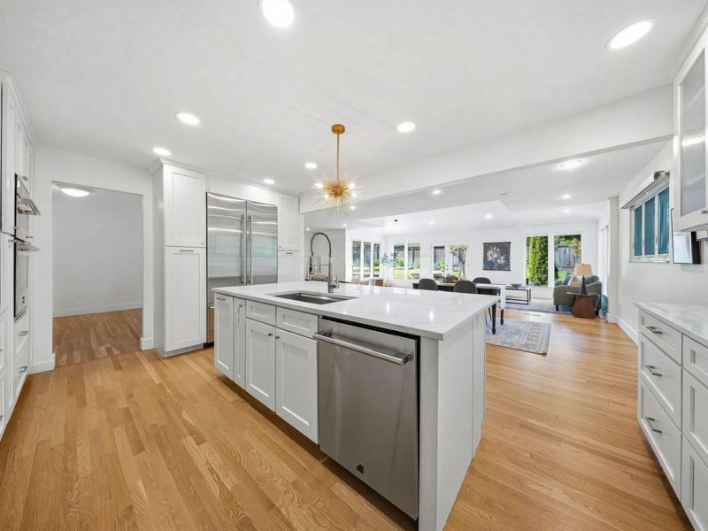 2700 Fishinger Road , Upper Arlington, OH 43221 Photo 11