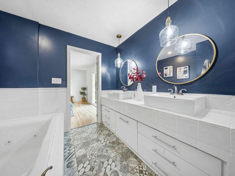 2700 Fishinger Road , Upper Arlington, OH 43221 Photo 33
