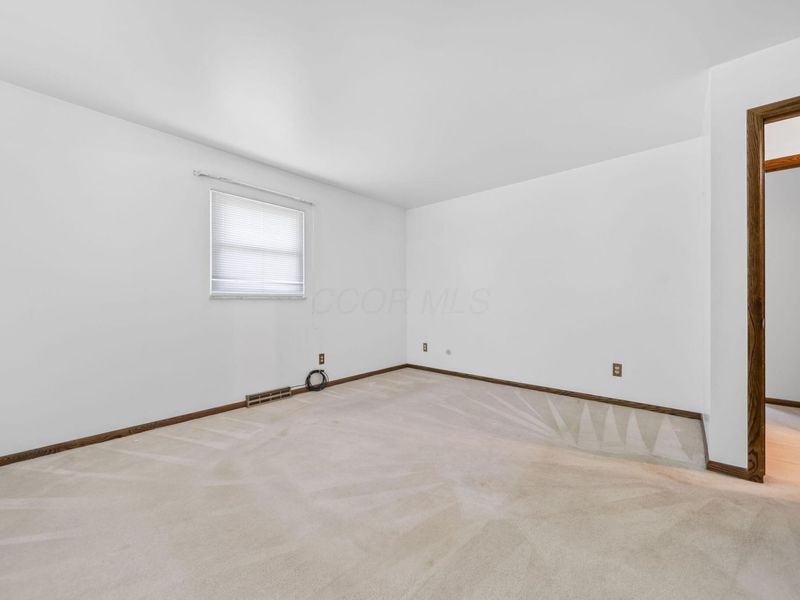 5875 Meadowridge Court, Grove City, OH 43123 Photo 34