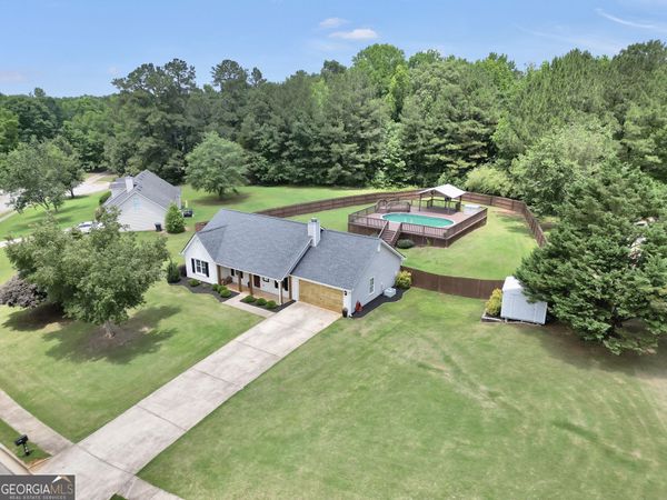 156 Meadow View Drive, Jackson, GA 30233