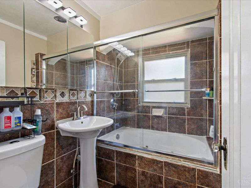 7306 Parkdale Avenue, Cincinnati, OH 45237 Photo 18