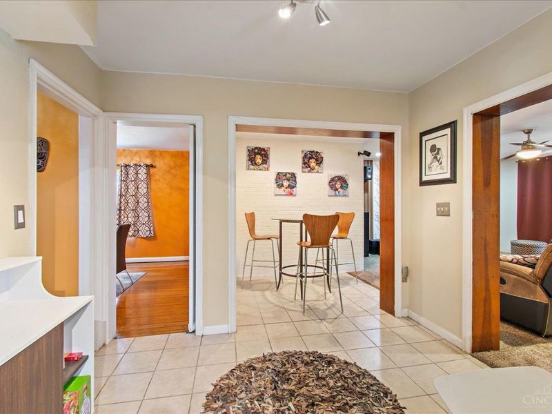 7306 Parkdale Avenue, Cincinnati, OH 45237 Photo 7