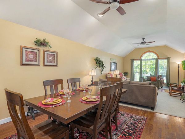 719 S Walnut Street, Mt Vernon, MO 65712