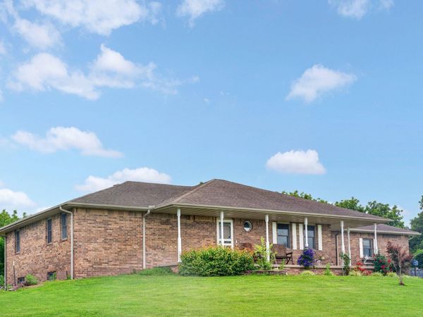 11763 Highway V , Mt Vernon, MO 65712