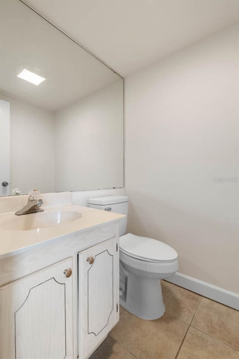 201 Kings Boulevard, Unit 19, Sun City Center, FL 33573 Photo