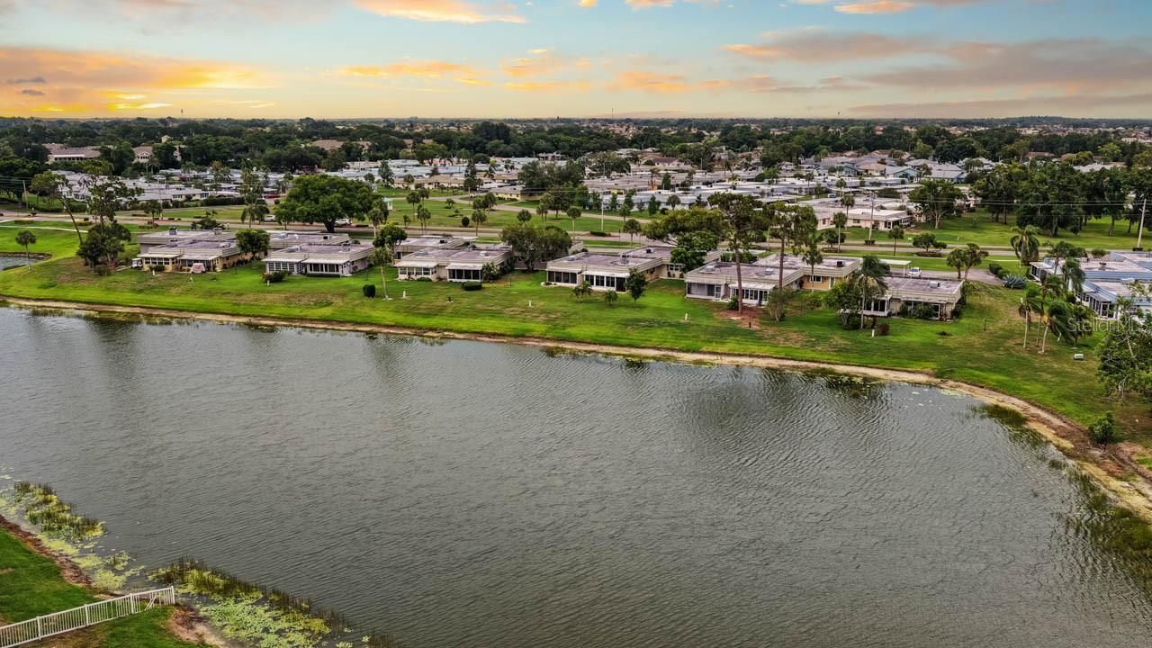 201 Kings Boulevard, Unit 19, Sun City Center, FL 33573 Photo