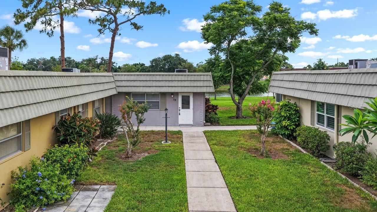 201 Kings Boulevard, Unit 19, Sun City Center, FL 33573 Photo
