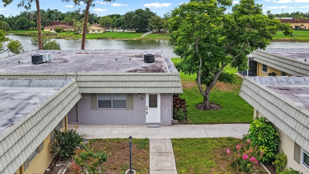 201 Kings Boulevard, Unit 19, Sun City Center, FL 33573 Photo