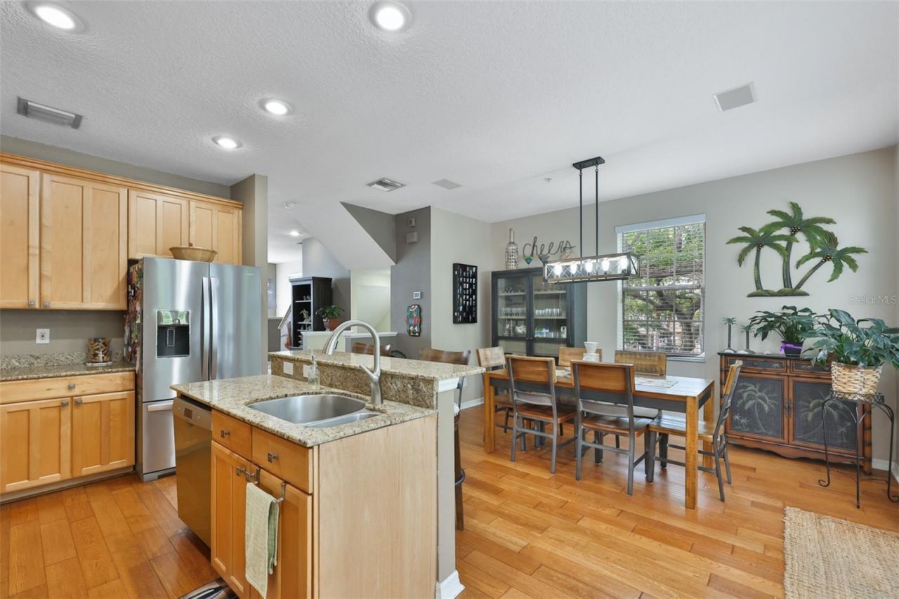 3002 Bayshore Pointe Drive , Tampa, FL 33611 Photo