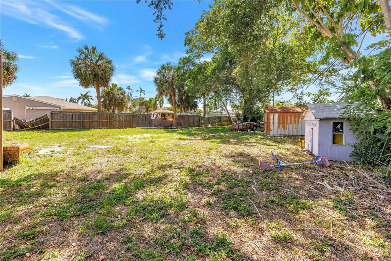 4030 Overlook Drive Ne, Saint Petersburg, FL 33703 Photo