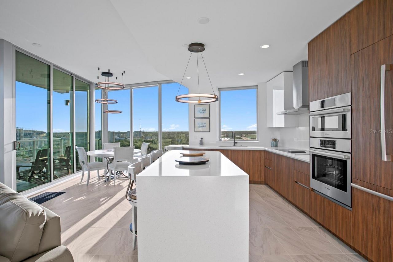 777 3rd Avenue N, Unit 1408, Saint Petersburg, FL 33701 Photo