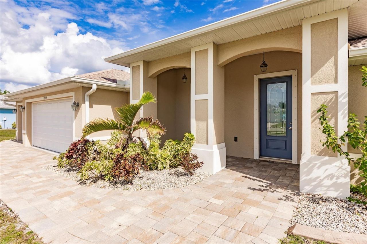 13039 Ridgely Circle , Port Charlotte, FL 33981 Photo