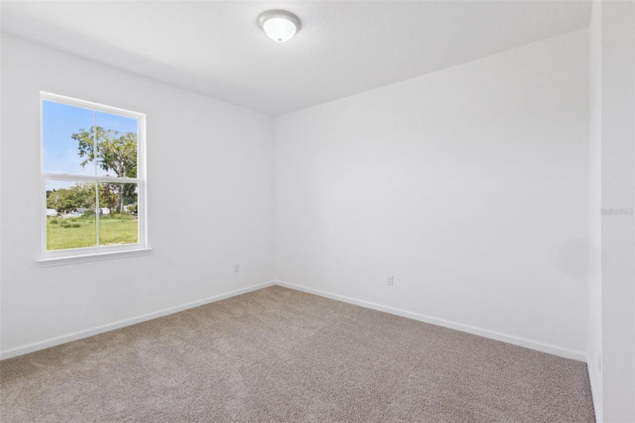 3712 Watercliff Circle, Grand Island, FL 32735 Photo