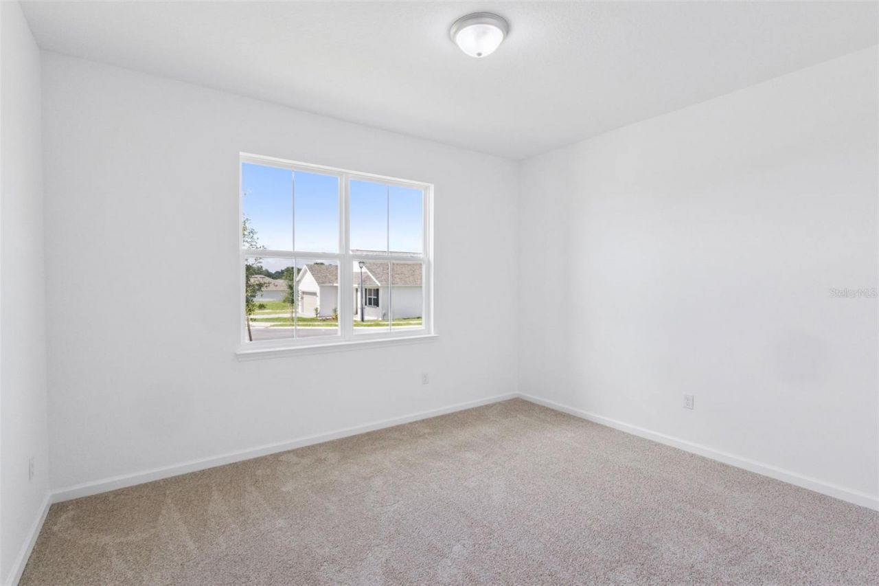 3712 Watercliff Circle, Grand Island, FL 32735 Photo