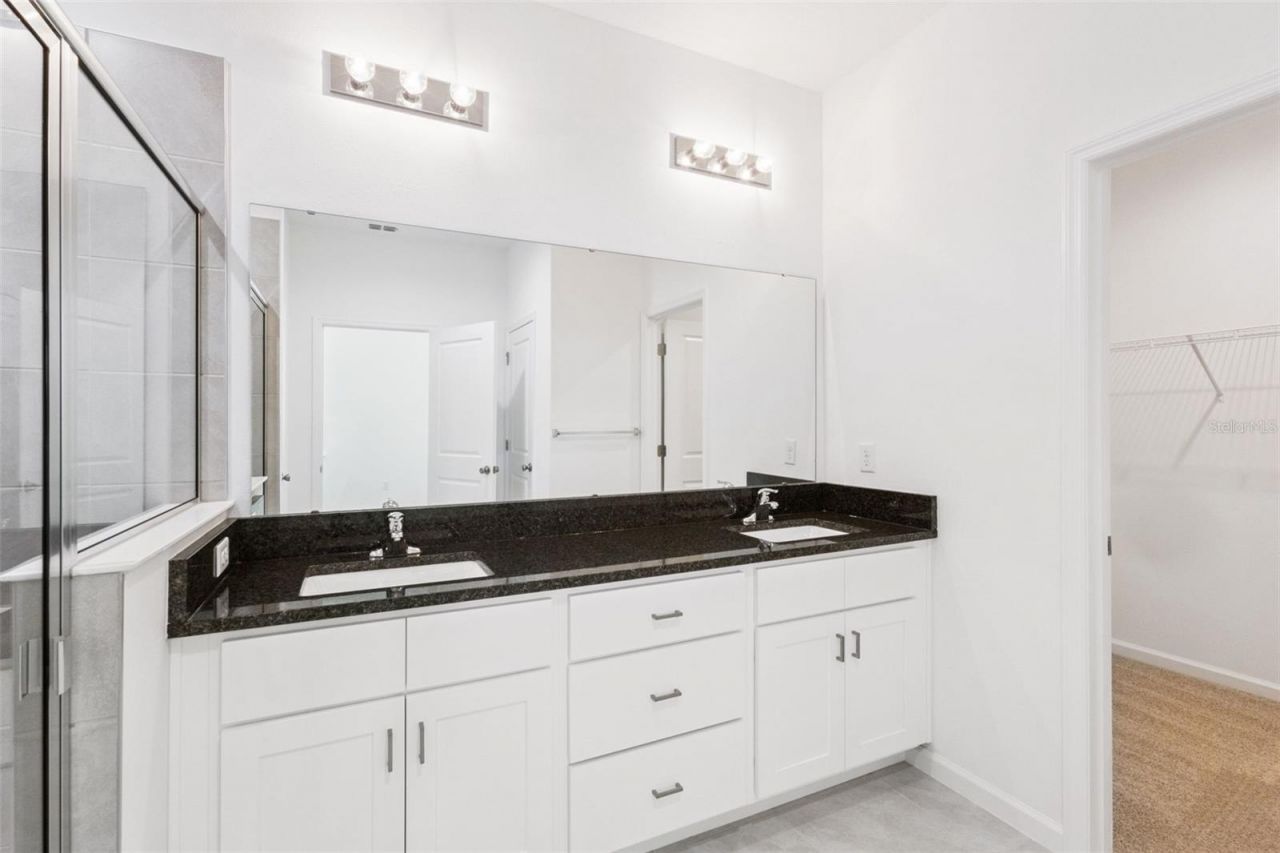 3712 Watercliff Circle, Grand Island, FL 32735 Photo