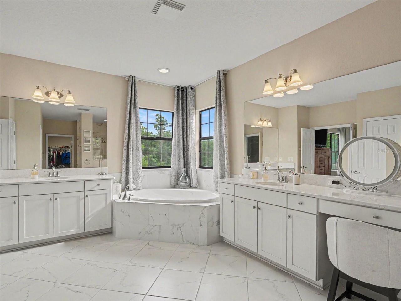 13817 Moonstone Canyon Drive , Riverview, FL 33579 Photo