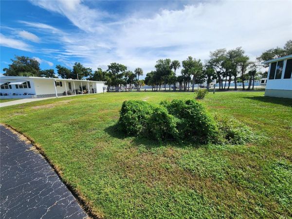 5515 DENMARK DRIVE, BRADENTON, FL 34207