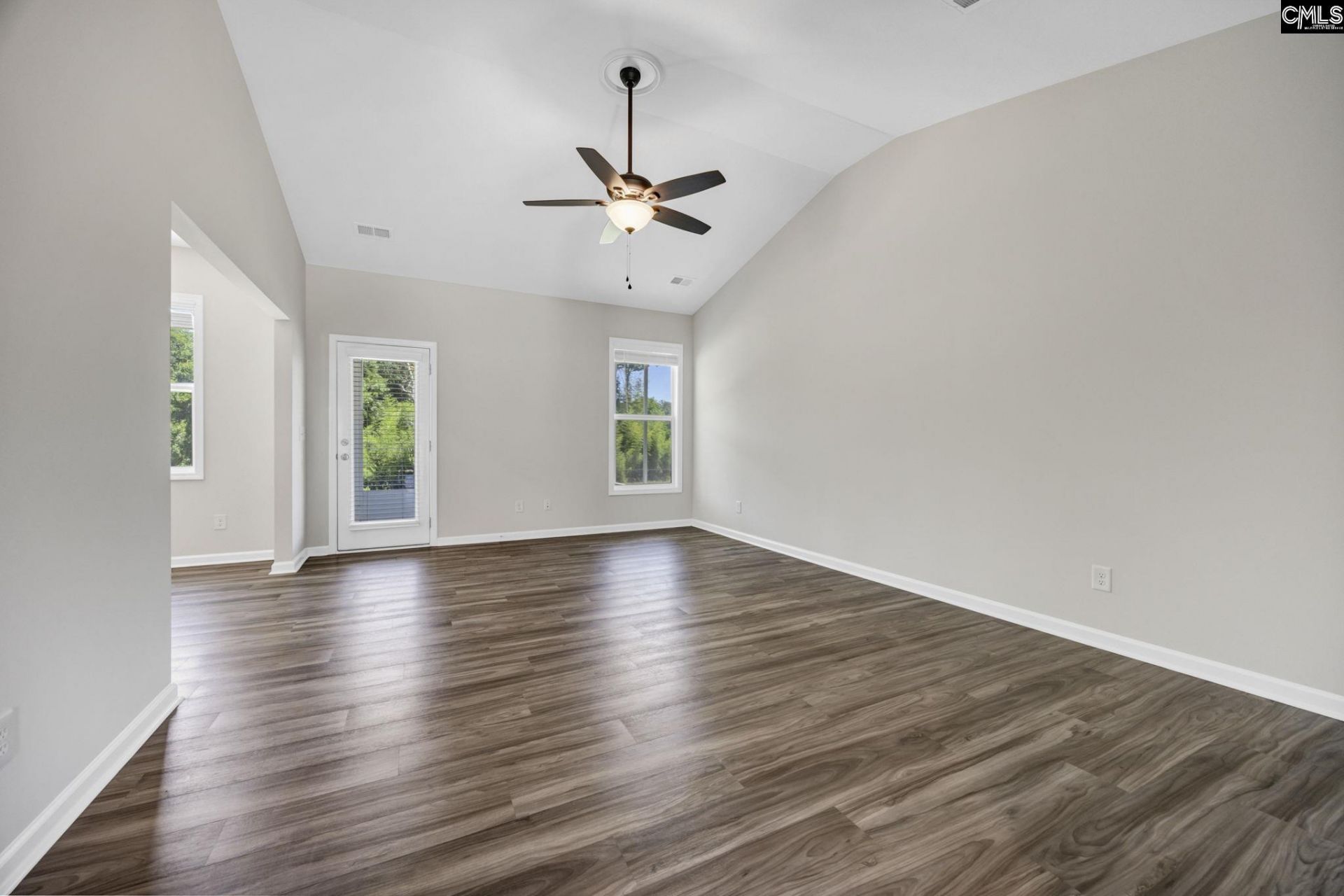 314 Blue Lagoon Lane  Photo 15