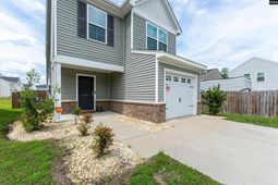 121 Travers Lane  photo 4