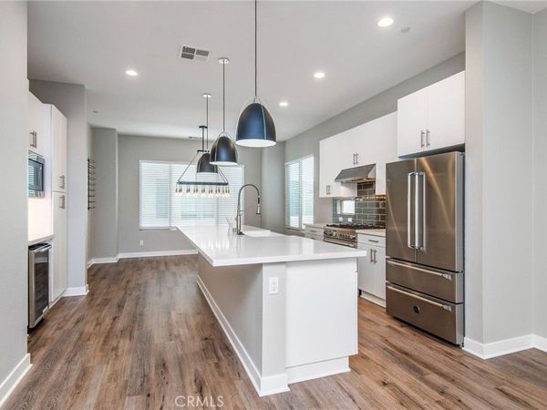 31 Ebb Tide Circle , Newport Beach, CA 92663