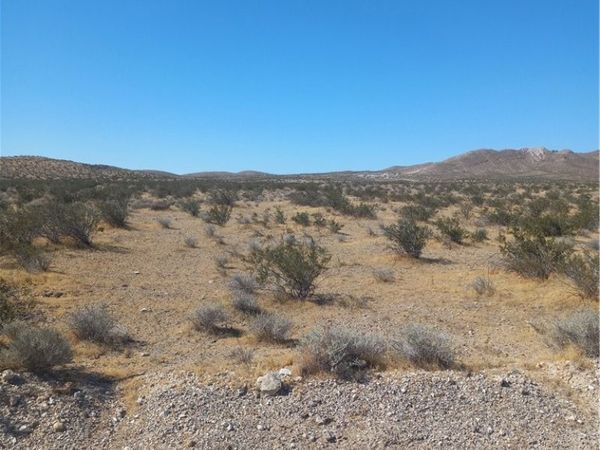 0 Mountain Rd , Adelanto, CA 92301