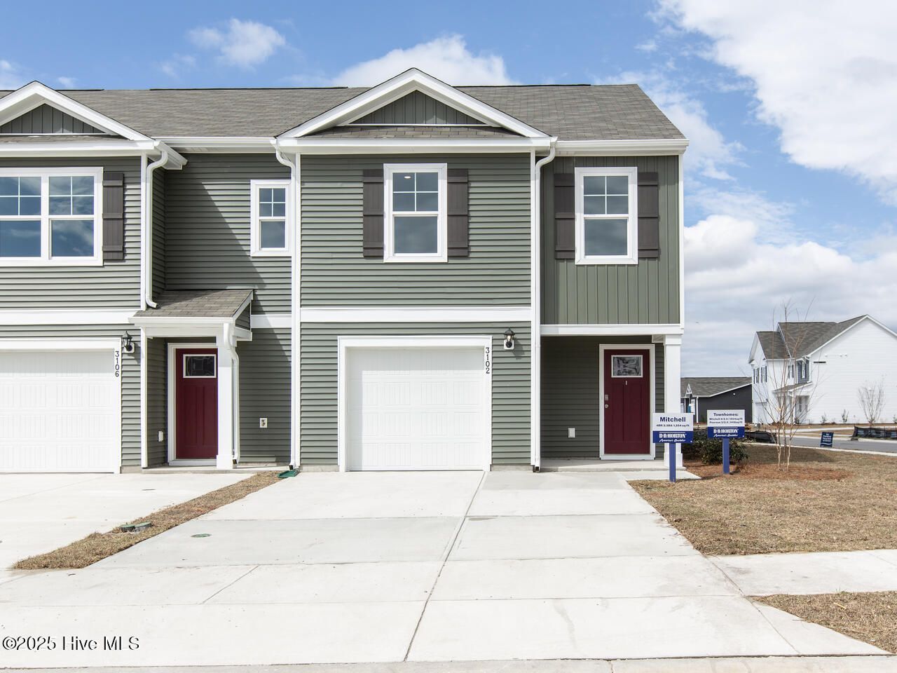 3727 Majesty Drive, Unit 403, Castle Hayne, NC 28429 Main Photo