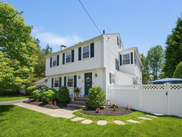 15 Lancaster Rd, Needham, MA 02492