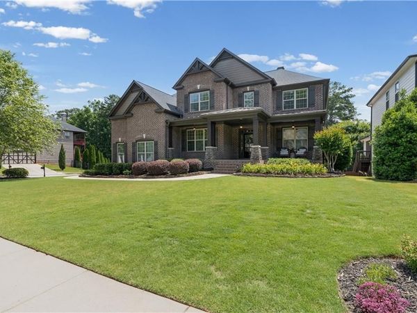 500 Lakeview Court, Woodstock, GA 30188