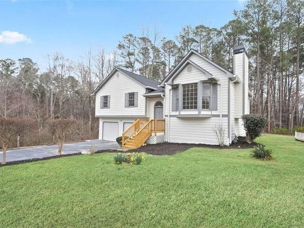 700 Ladora Drive , Dallas, GA 30157
