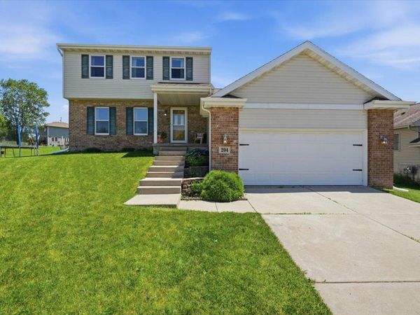 204 Temple Court, Mount Horeb, WI 53572