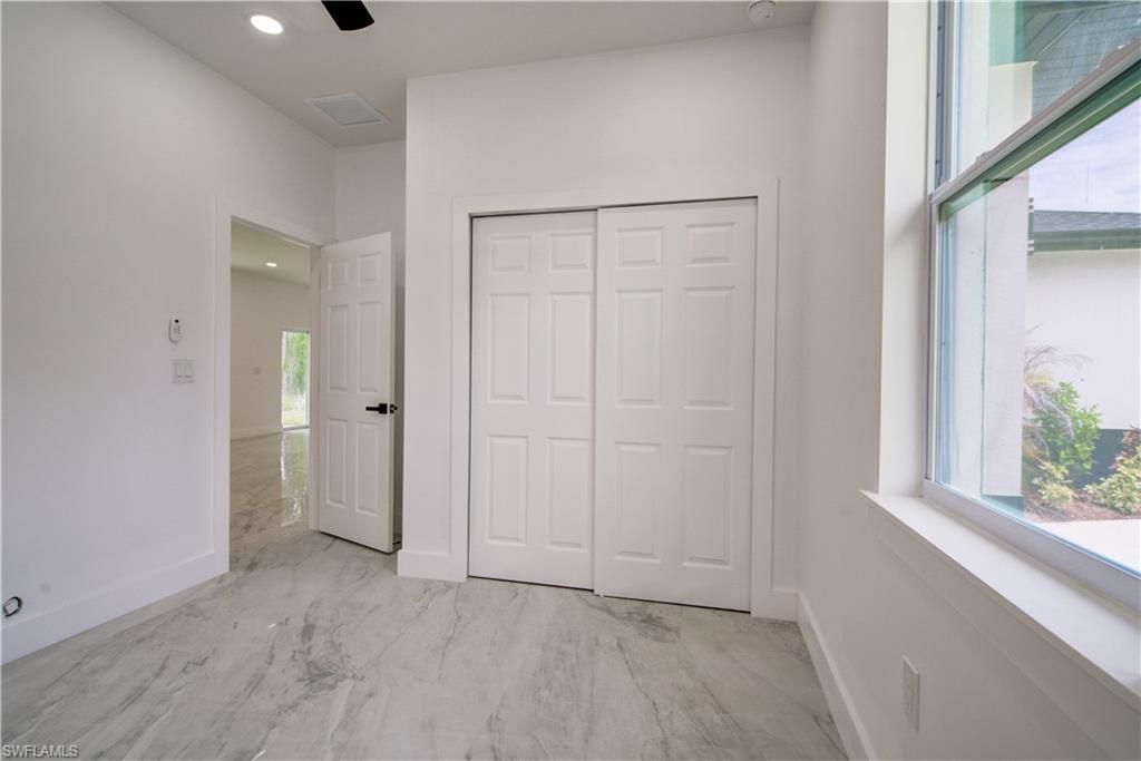 1020 Carroll St E, Lehigh Acres, FL 33974 Photo