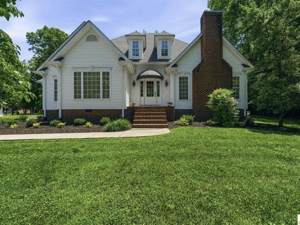 109 Firethorn Street , Glasgow, KY 42141