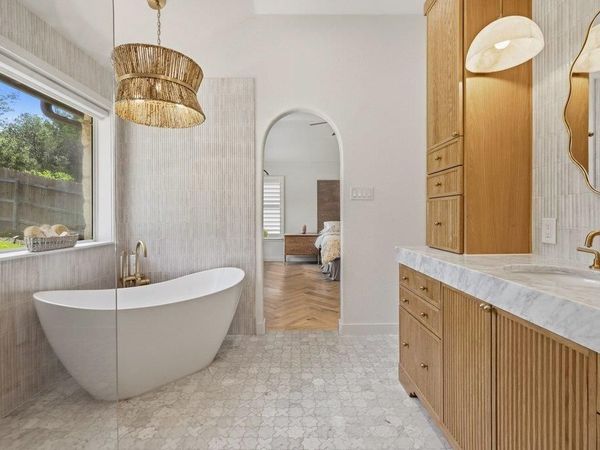 4253 Canyon Glen CIR, Austin, TX 78732
