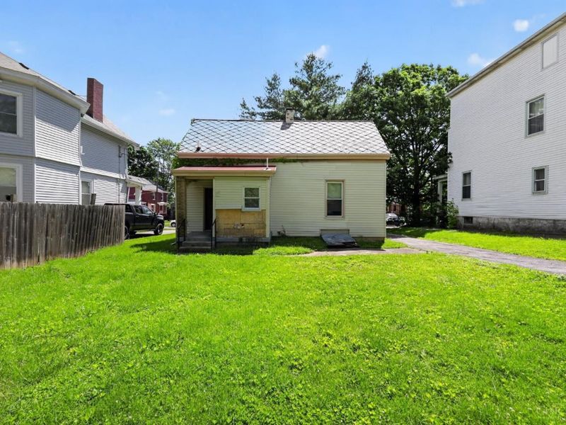 3845 Olivette Avenue, Cheviot, OH 45211 Photo 2