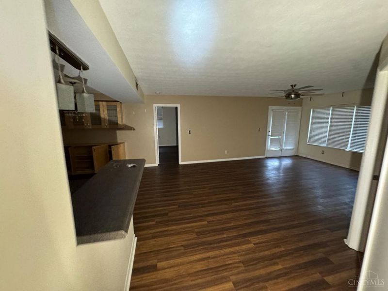 9810 Regatta Drive, Unit 107, Colerain Township, OH 45252 Photo 6