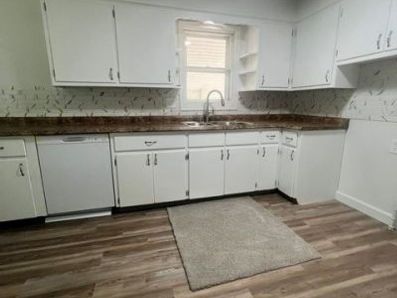 103 Rosemont, Youngstown, OH 44515 Photo 3