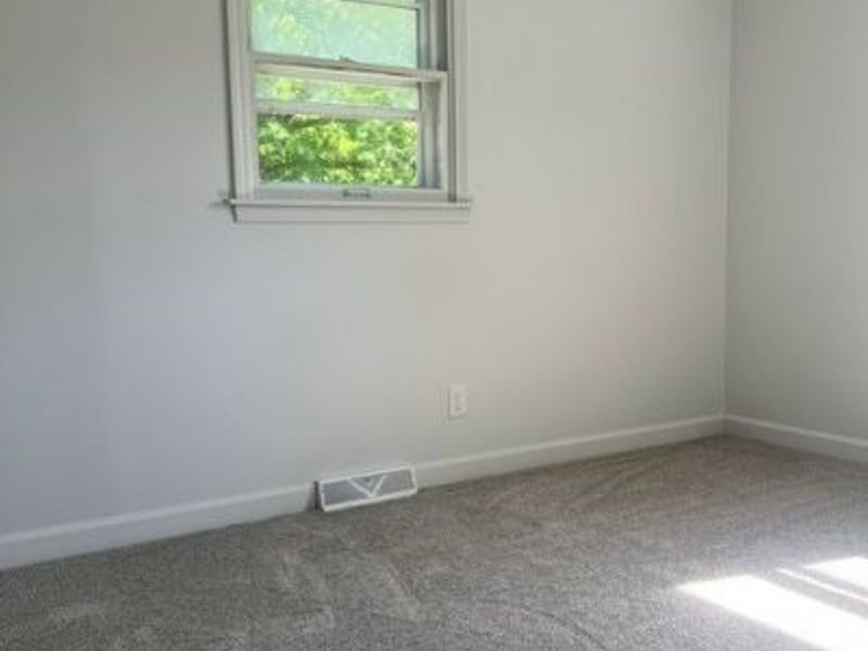 103 Rosemont, Youngstown, OH 44515 Photo 7