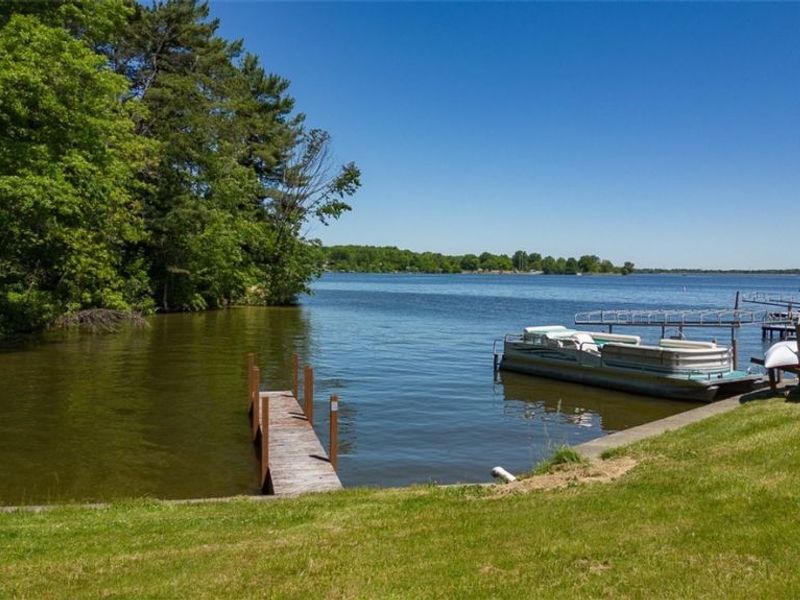 654 Pine Drive , Lake Milton, OH 44429 Photo 6