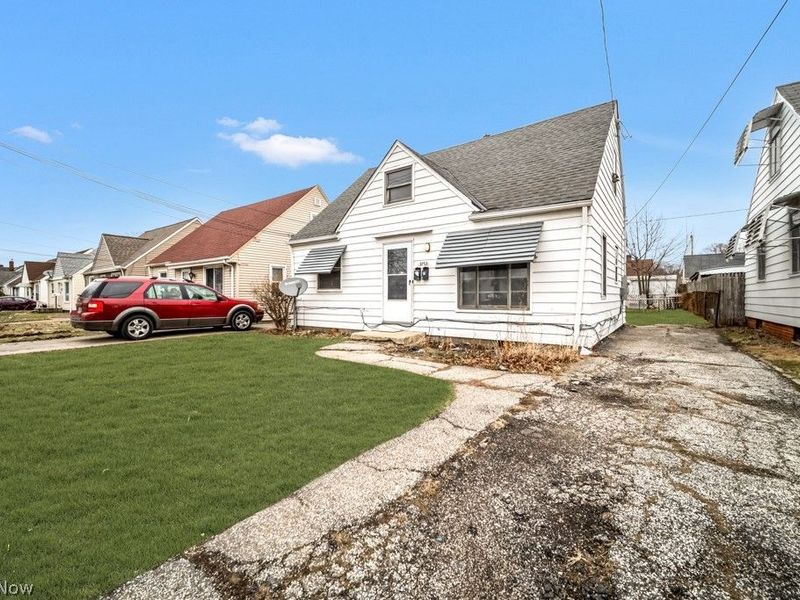 3753 W 117th Street , Cleveland, OH 44111 Photo 2