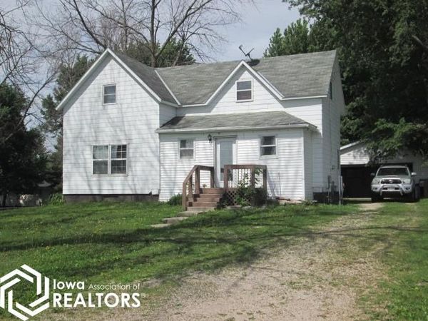 1695 Taft Avenue, Klemme, IA 50449