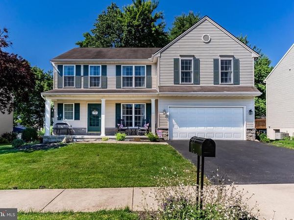 602 BRISBAIN LANE, ENOLA, PA 17025
