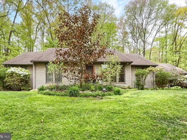 1575 PINE GROVE ROAD, BETHEL, PA 19507