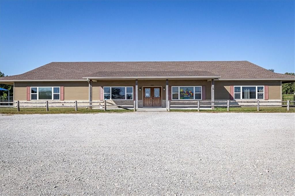 3536 NW Gower Road, Gower, MO 64454 Main Photo
